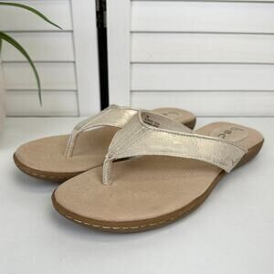 BOC Born Concept Gold Faux Vegan Leather Flip Flop Thong Sandal‎ Comfort Shoe 9M